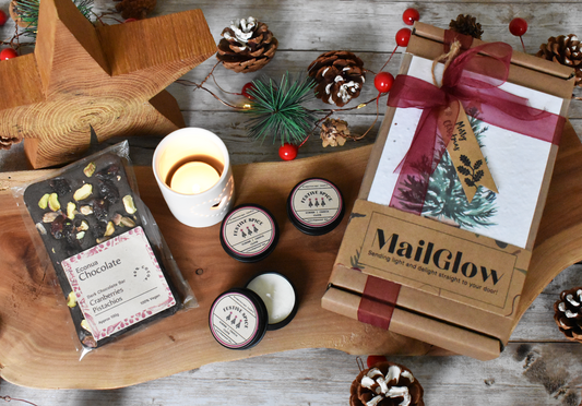 FESTIVE SPICE  MailGlow Gift Box with 6 Tealights , Dark Chocolate Bar and Seed Paper Christmas Card